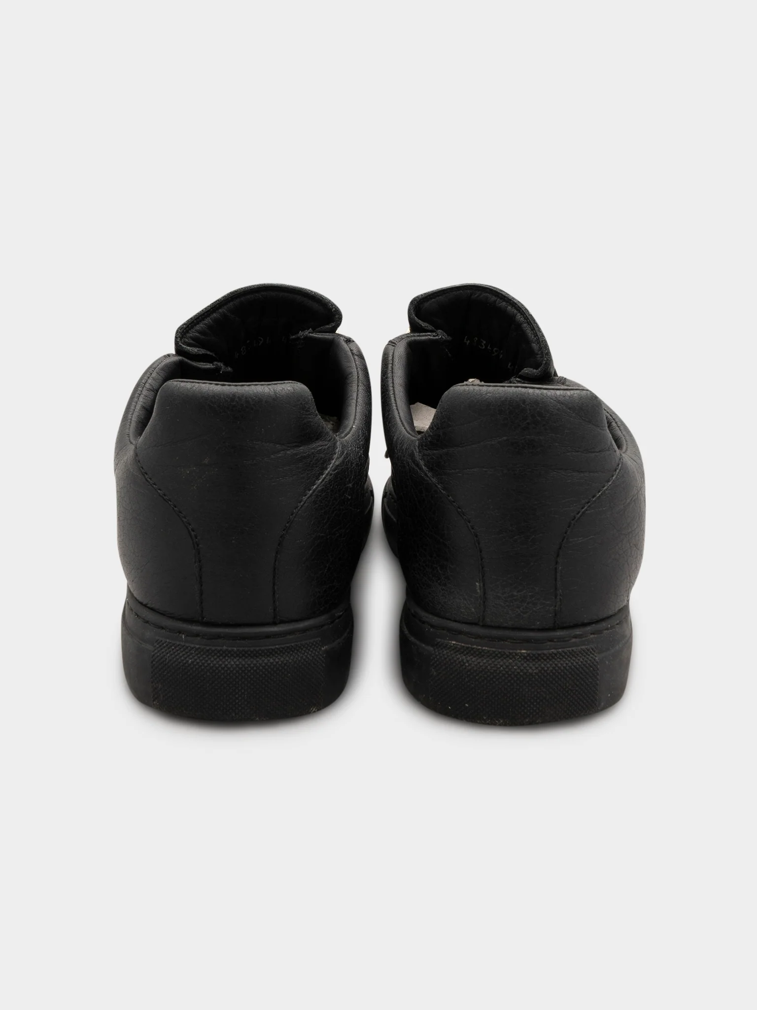 Black Arenas - Image 4