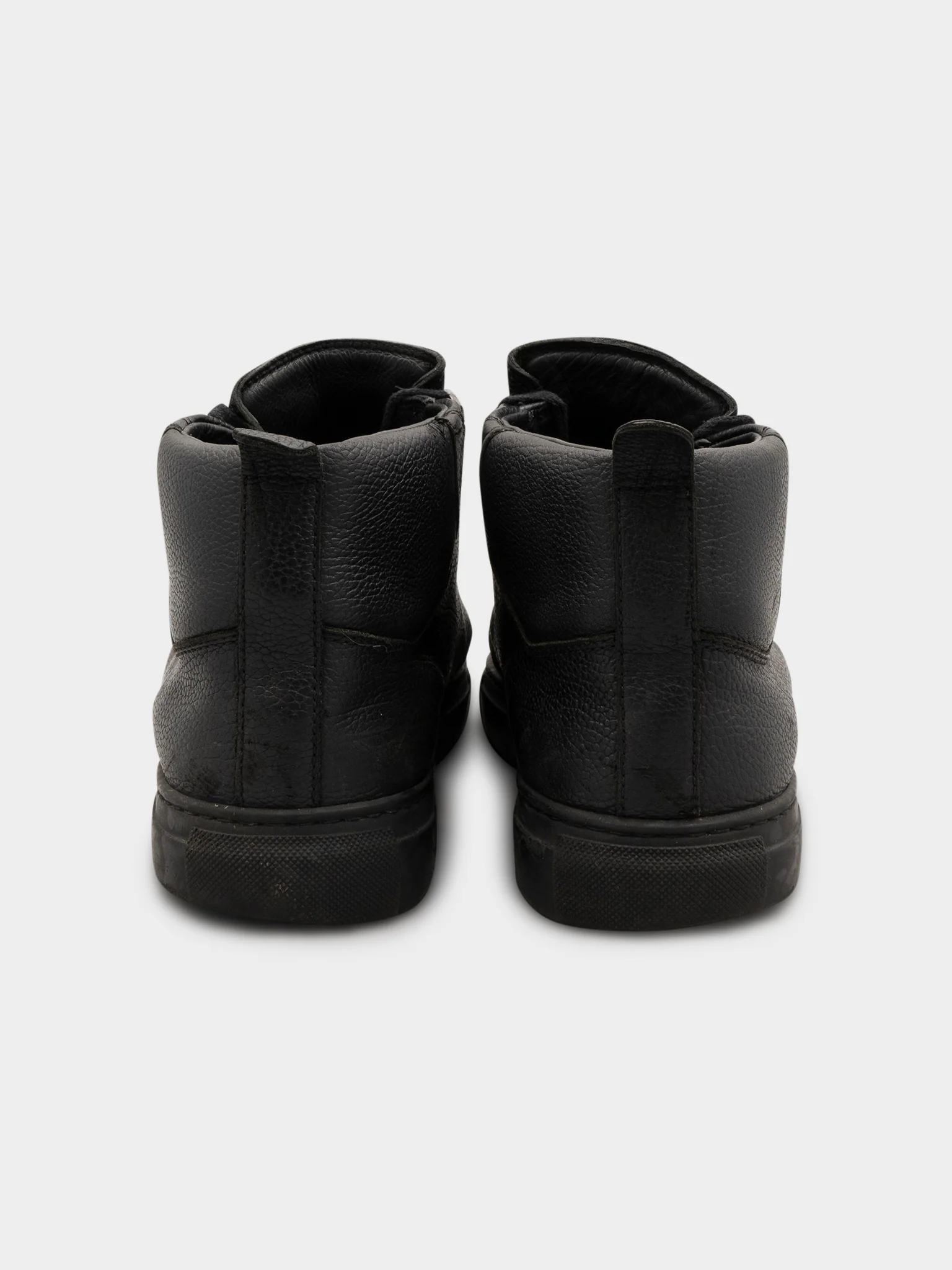 Black Arenas - Image 5