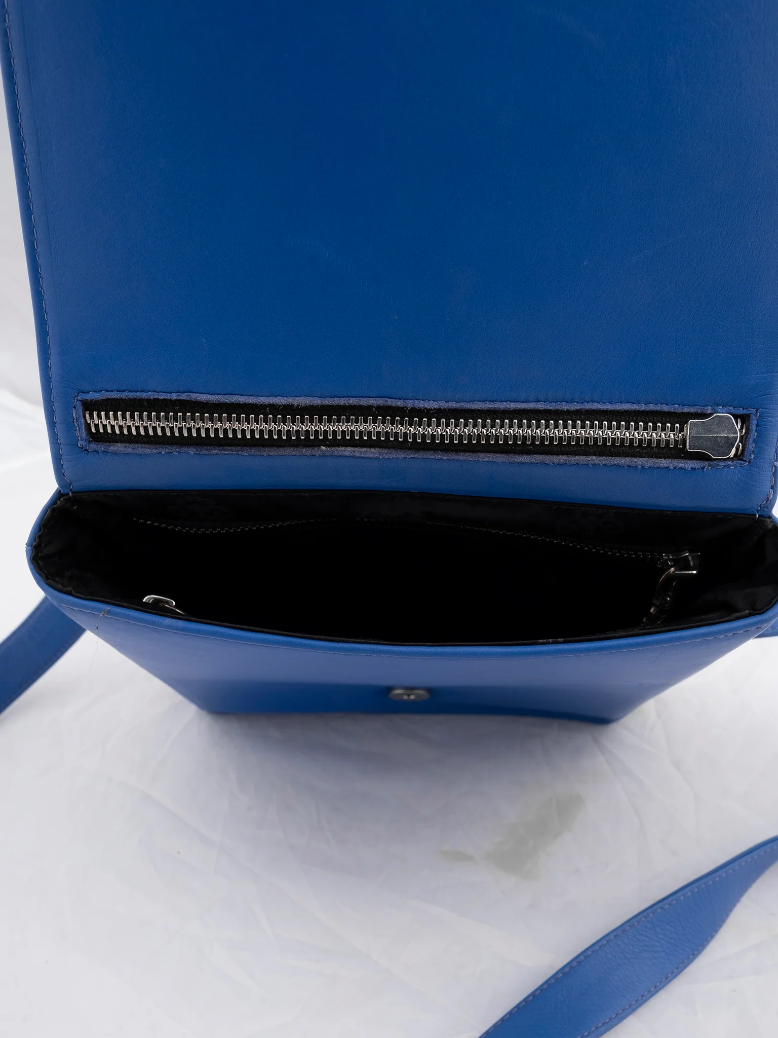 Blue Plug Bag - Image 7