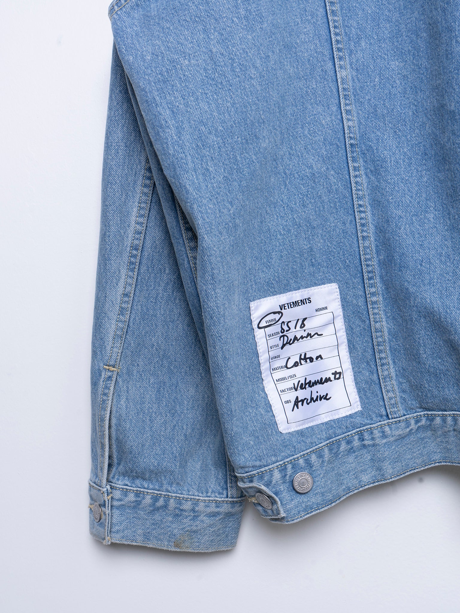 Levi's Hooded Denim Jacket - Image 3