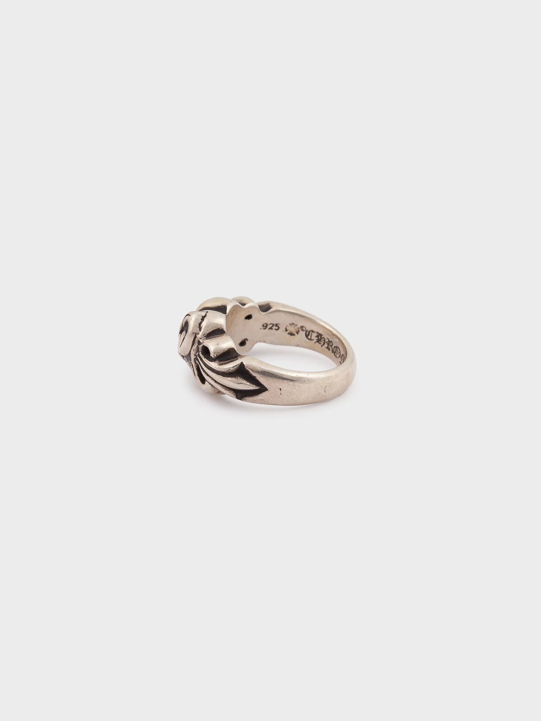 Floral Heart Ring - Image 3