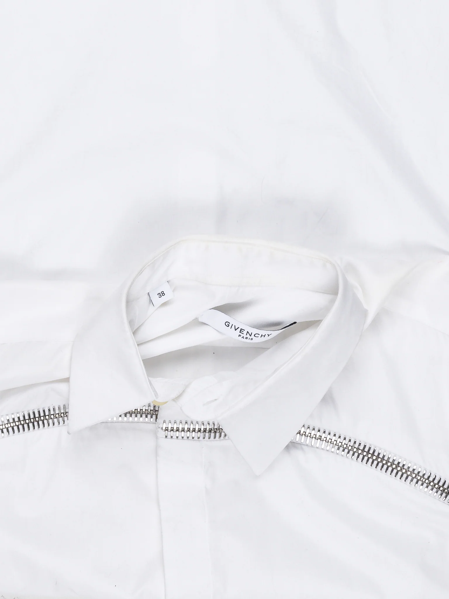 Front Zip Oxford - Image 3