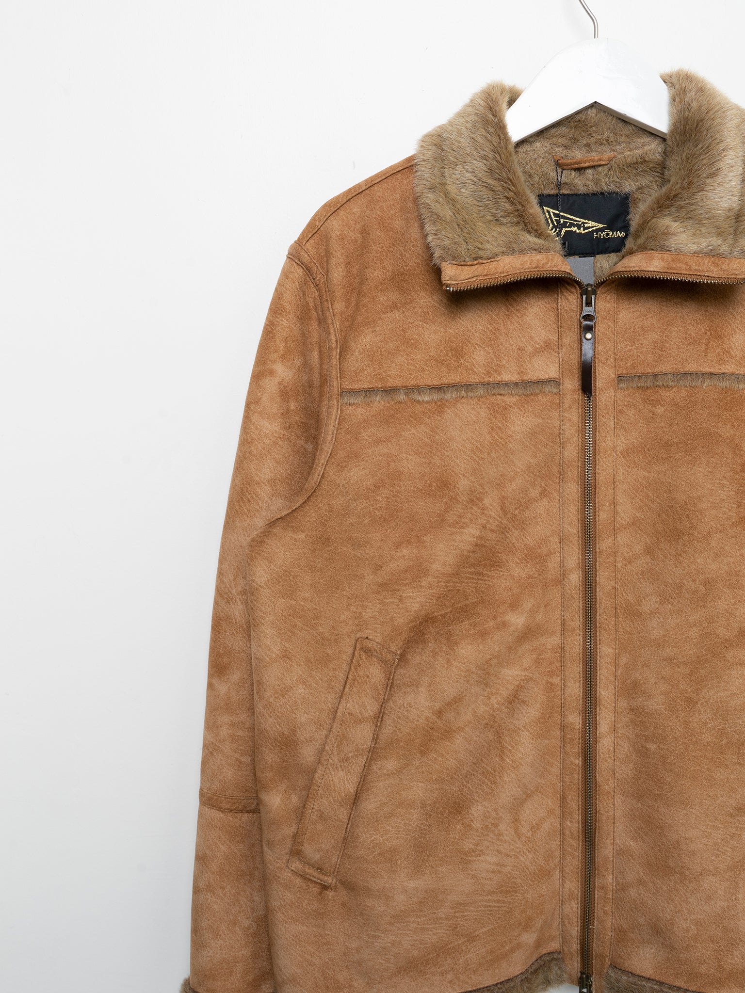 Hyoma Shearling Coat - Image 3
