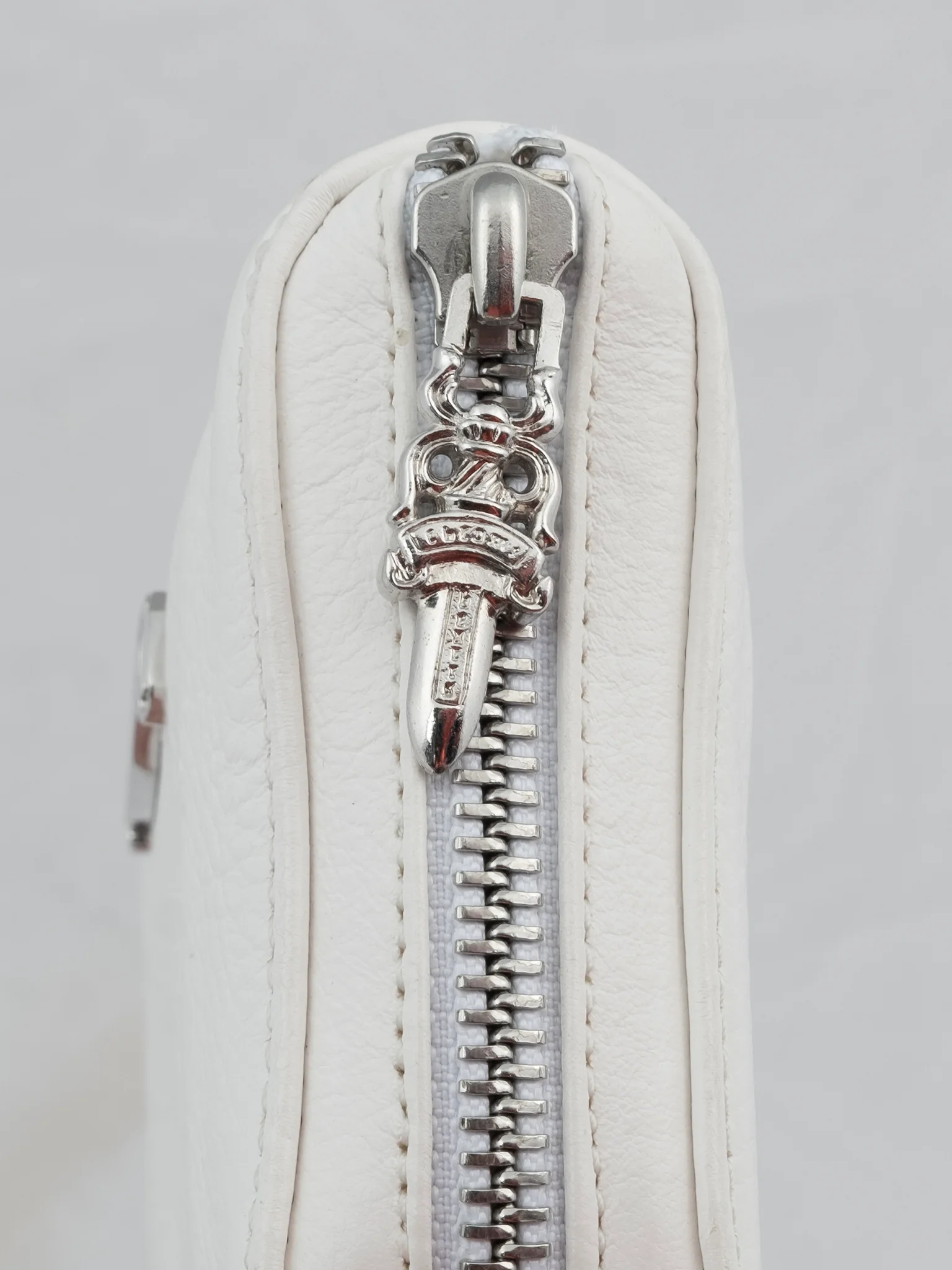 Rhodium & Leather Zip Wallet - Image 5