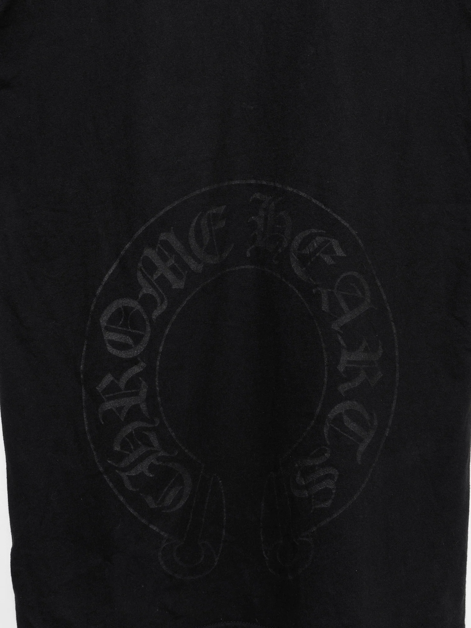 Red Scroll Label Pocket T-Shirt - Image 4