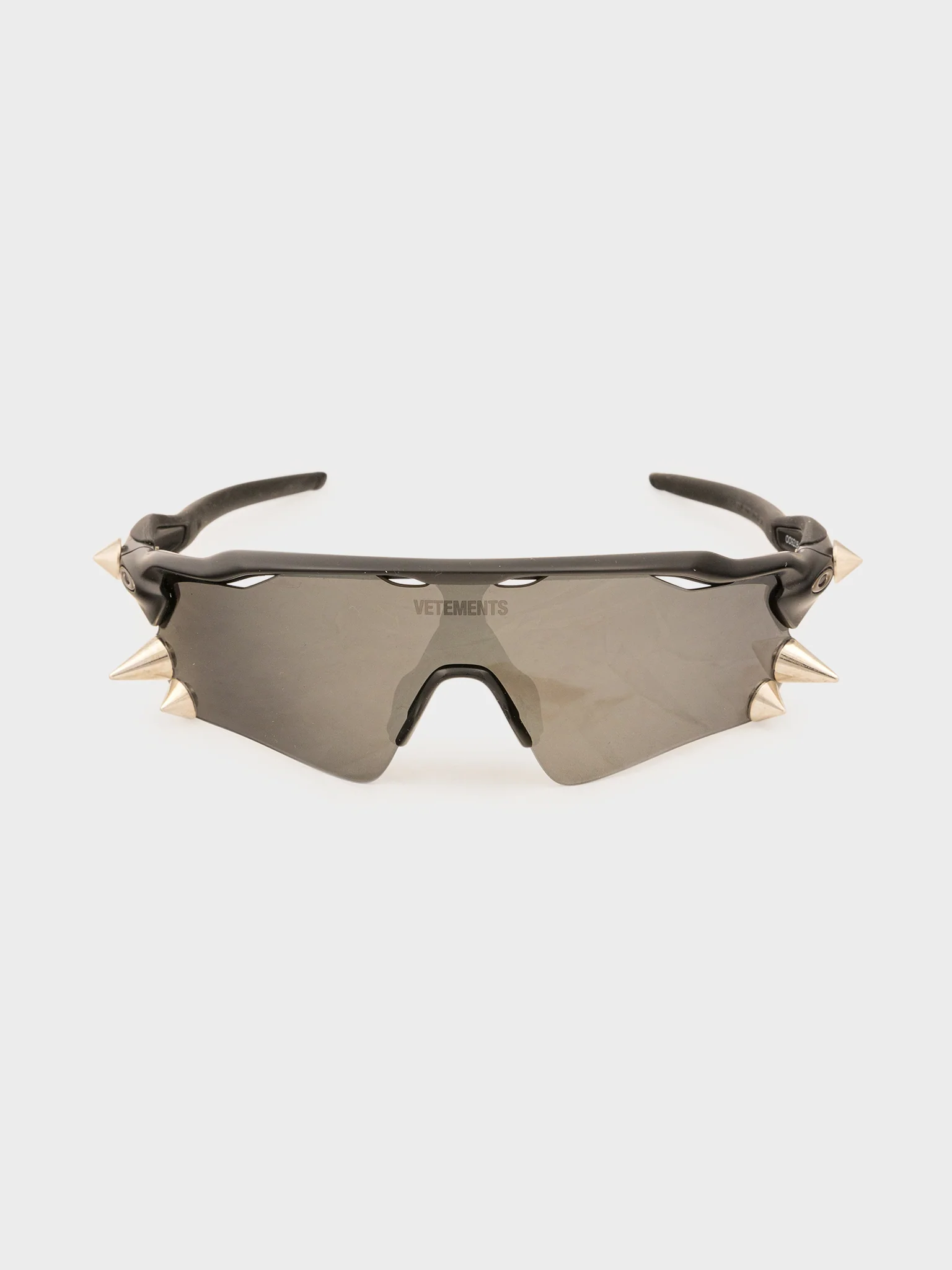 Spiked Sunglasses - Image 3