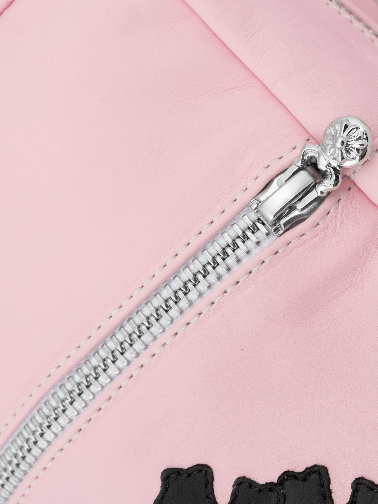 Taka Shoulder Bag - Image 9